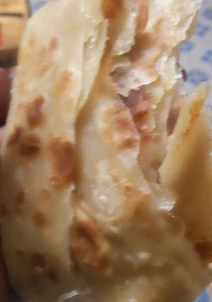 A picture of Soft layered chapos.