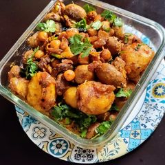 A picture of Leftover Chole, Mushrooms Masala.