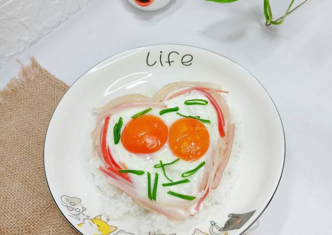 Resep Heart Shaped Sunny Side Up 🍳 oleh Febriyana | IG: @febbriyana ...