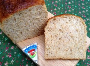Hình của món Bánh mì mật ong nguyên cám (whole wheat bread 50%).
