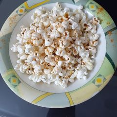 A picture of Nihari masala popcorns.