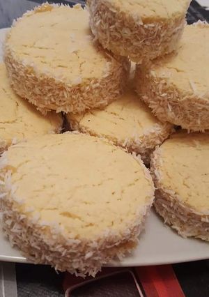 Una foto de Alfajores de maicena
