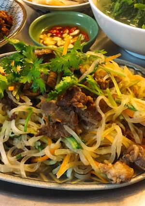 Hình của món Su hào xào thịt bò.