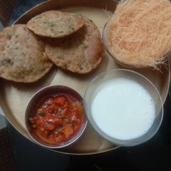 Juwar Atta masala puri A picture of Juwar Atta masala puri.