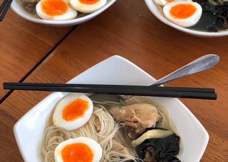 Resep: Makan di DimeMisoa ulang tahun 