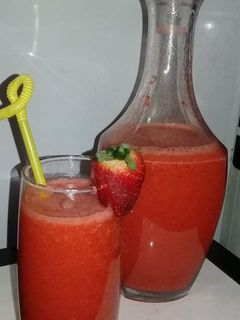 صورة لوصفة عصير الفراولة الطبيعي 🍓🍓