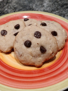 Una foto de Galletas de nueces y chips de chocolate