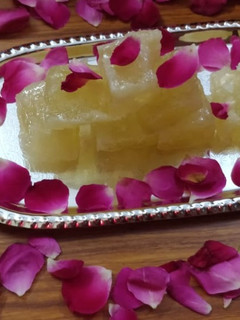 अंगूरी पेठा (angoori petha recipe in Hindi) रेसिपी मुख्य फोटो