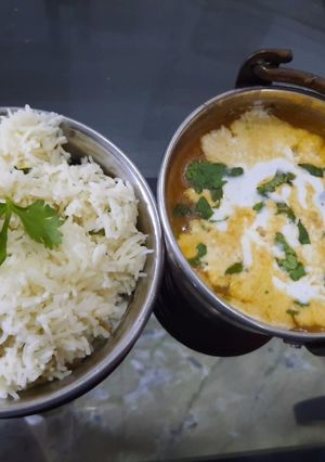 A picture of Dal Makhani with Jeera Rice.
