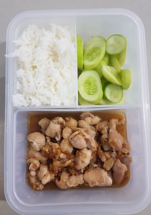 รูปของ ผัดไก่กระเทียม