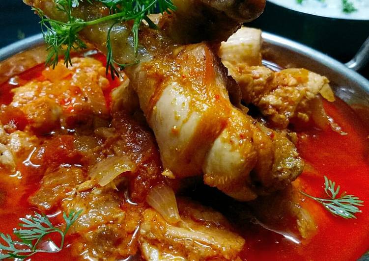 Steps to Prepare Award-winning Onion Tomato chicken curry gravy