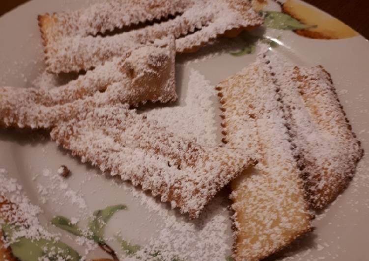 Chiacchiere glutenfree con farine naturali