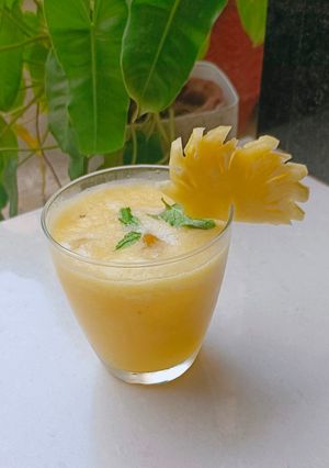 A picture of Pine’PumpMagic | Pumpkin Pineapple Smoothie 🍍🎃.