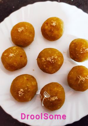 சக்கரைவள்ளி தேங்காய் லட்டு (Sarkaraivalli thenkaai laddo recipe in tamil) செய்முறை முக்கிய புகைப்படம்