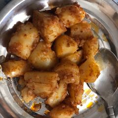A picture of Chatpate Aloo.