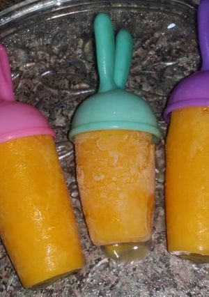 A picture of Mango ice-cream.
