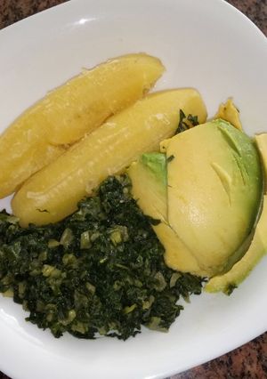 A picture of BreakfasBoiledbananas spinach and avocado #favorite Easter dish.