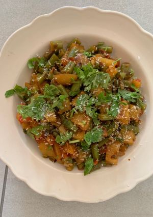 A picture of Aloo and French bean Dry sabzi.