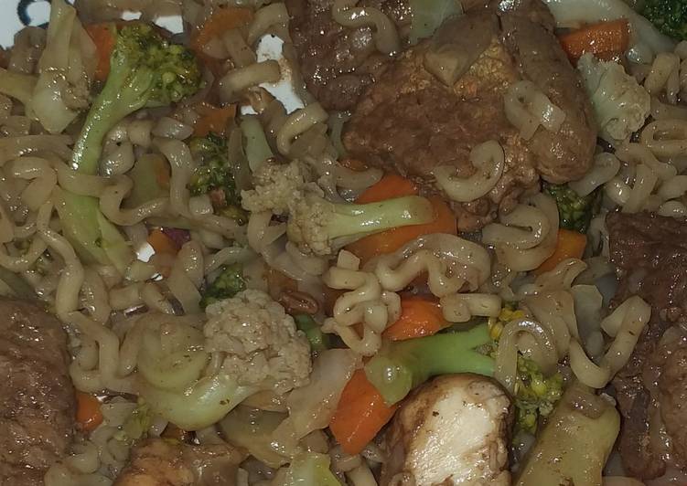 Yakisoba fabuloso - Tudogosreceitas