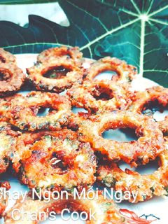 Hình của món Mướp đắng xóc bột chiên giòn chay.