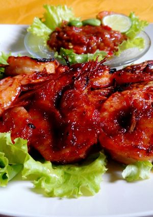Foto resep Udang bakar madu + sambal tomat terasi