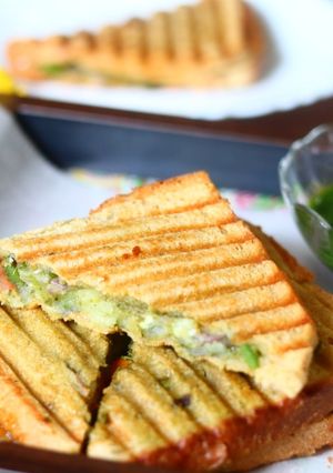 A picture of Bombay masala sandwich.