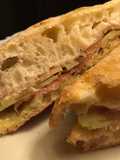 Cena rápida: bocadillo de jamón, alficoz y allioli