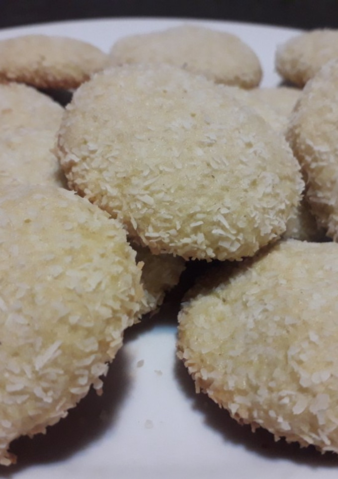 Una foto de Galletitas de coco sin azúcar