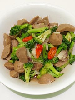 Foto resep Tumis Brokoli Bakso Ala Bundisban