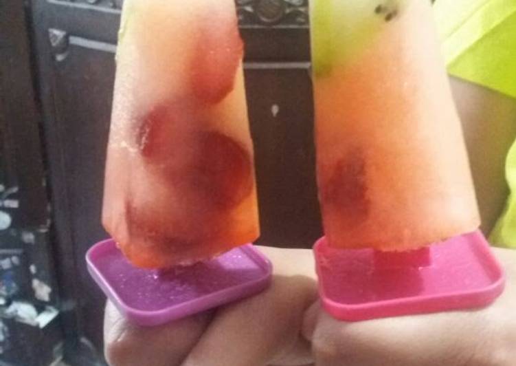 How to Make Super Quick Homemade Fruity popsicle