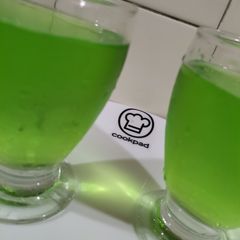 A picture of Ice cream Soda🥂.