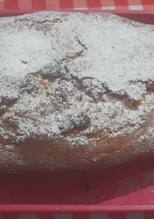 Una foto de Budín de banana con dulce de leche 🍌