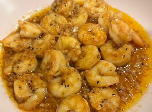 Hình của món Tôm Sốt Bơ Tỏi.