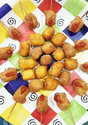 A picture of अदरक लहसुन पटैटो बाइट्स (Ginger Garlic Potato Bites Recipe In Hindi).