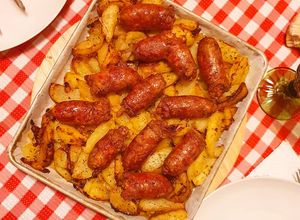 Foto di Salsiccia e patate calabresi al forno