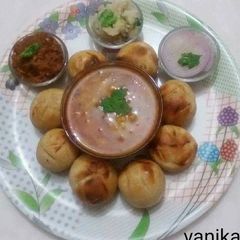 Litti chokha A picture of Litti chokha.