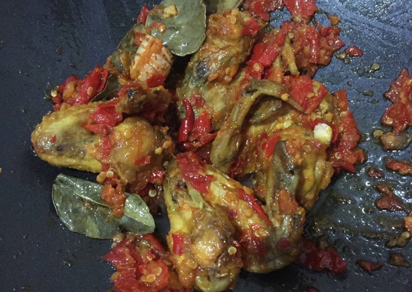 Ayam kunyit balado