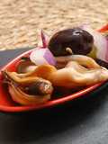 Mejillones en vinagreta con olivas negras de Aragón