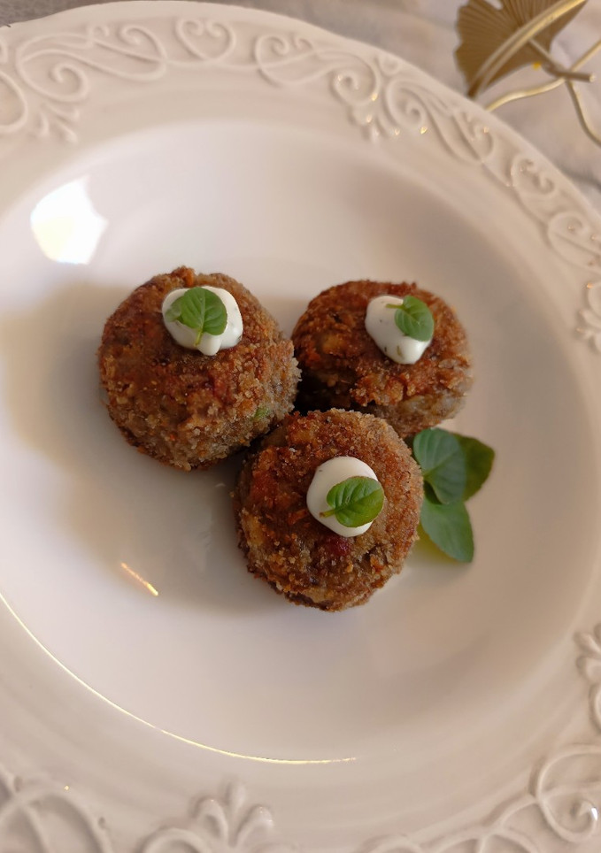 Una foto de Receta Histórica: Kromeskies - SS Imperator (1920) / Croquetas francopolacas