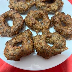 A picture of Medu vada.