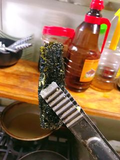 Hình của món Rong biển cuộn rau đậu chiên.