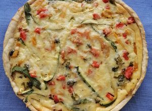 Una foto de Quiche de vegetales 🥦🥕🥬