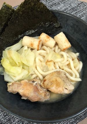 日式柴魚味噌雞肉烏龍麵 的食譜成品照片