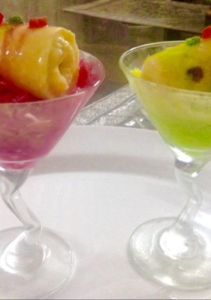A picture of Kesar kulfi with rose and khuskhus falooda.