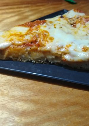 Una foto de Pizza casera con masa Ánkel