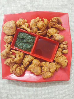 गोभी के पकोड़े (Gobhi ke pakode recipe in hindi) रेसिपी मुख्य फोटो