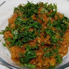 A picture of Baingan ka bharta.