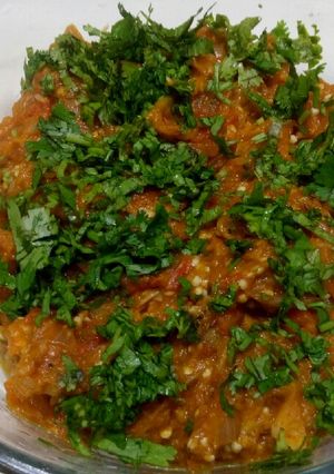 A picture of Baingan ka bharta.