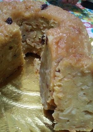 Una foto de Budín de pan con pasas de uva