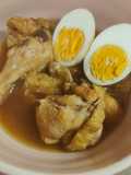 ไข่พะโล้น่องไก่